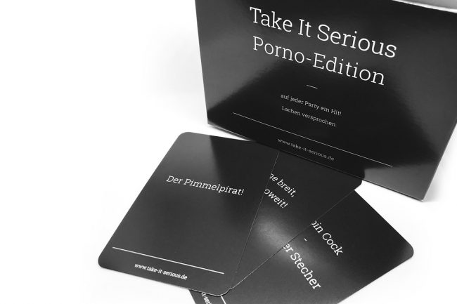 Take It Serious Porno-Edition: Box und Karten